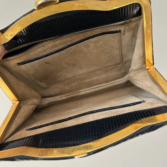 Elegant Vintage Black Eelskin Kisslock Leather Handbag - Picture 6 of 11